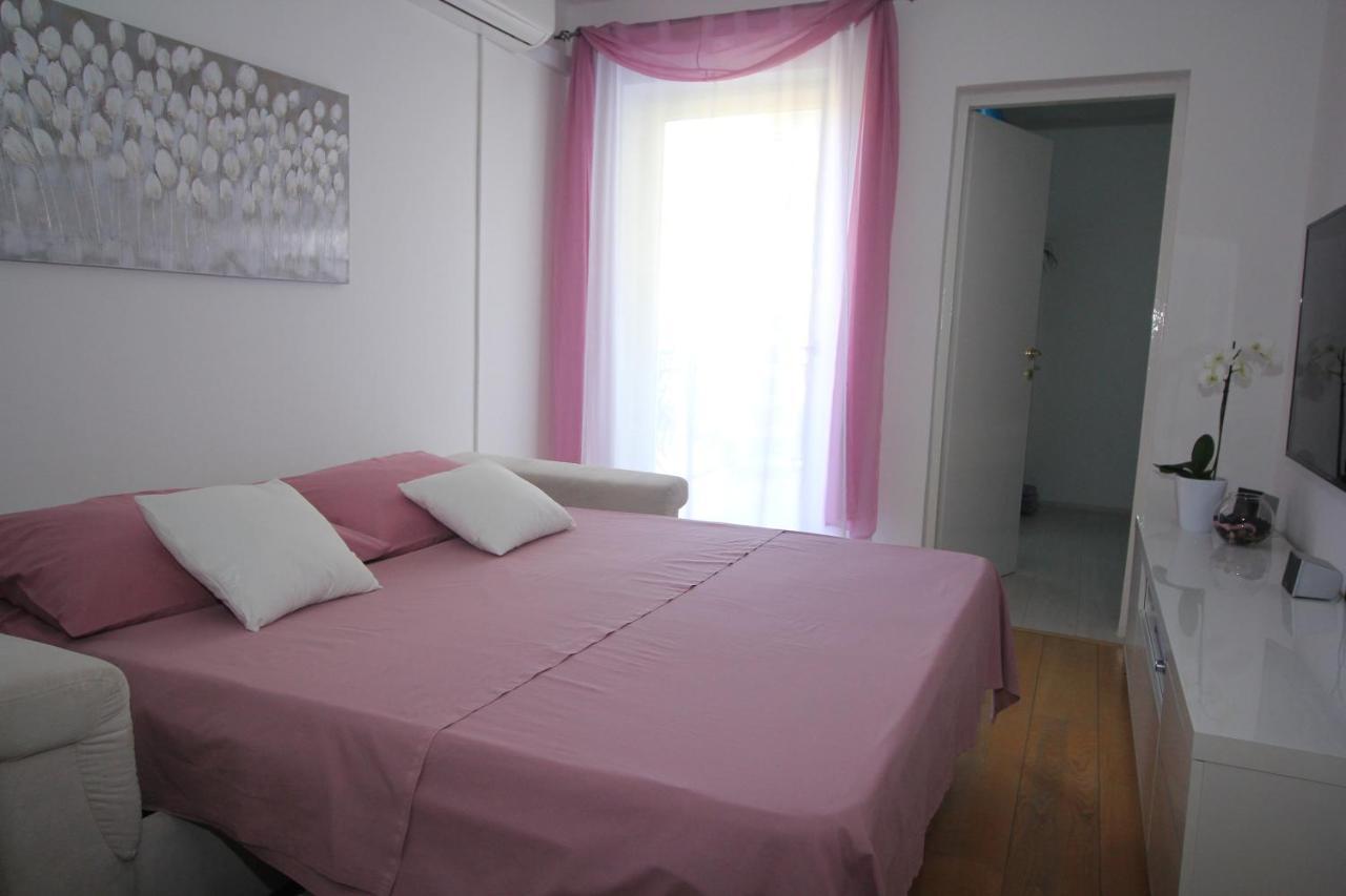 Apartman Lavender Каштела Экстерьер фото